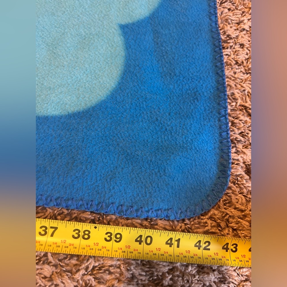 Vintage Care Bears Funshine Bear Fleece Throw Blanket Blue - Picture 3 of 4